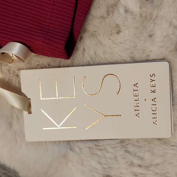 Athleta × Alicia Keys Crop Ribbed Tank NWT - Picture 7 of 9